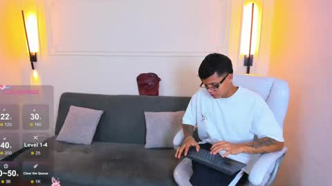Ryan And Casper online show from April 21, 2026, 2:01 pm