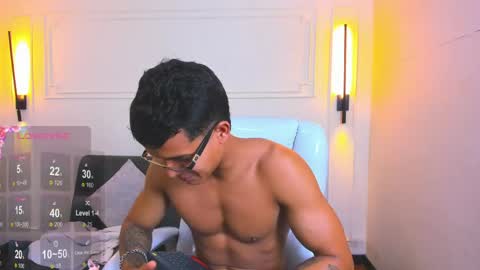 Ryan And Casper online show from May 11, 2026, 2:12 pm