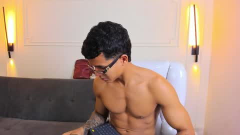 Ryan And Casper online show from May 19, 2026, 2:01 pm
