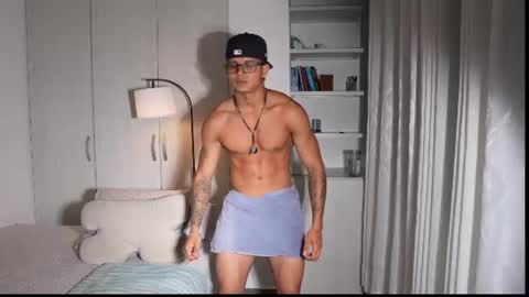 Ryan And Casper online show from July 25, 2026, 12:09 am