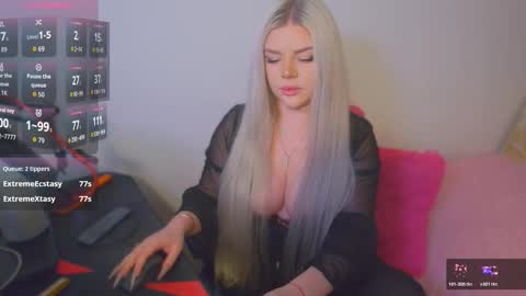 Victoria online show from December 23, 2025, 3:59 am