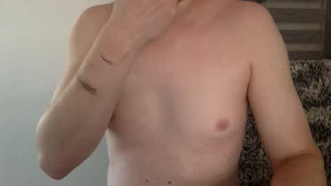 Snapshot of parici_nono1 chatting on May 25, 2026, 12:44 pm parici_nono1 online show from May 25, 2026, 12:44 pm