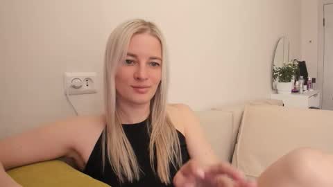 Sasha online show from September 23, 2025, 3:42 am