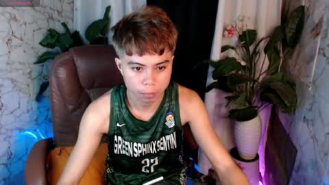 HENRY online show from July 12, 2026, 5:04 pm