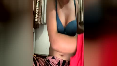 Snapshot of parneetu_642 chatting on June 13, 2026, 3:59 am parneetu_642 online show from June 13, 2026, 3:59 am