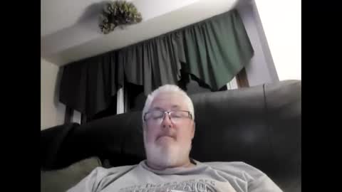 Snapshot of part86 chatting on December 14, 2024, 2:34 am part86 online show from December 14, 2024, 2:34 am