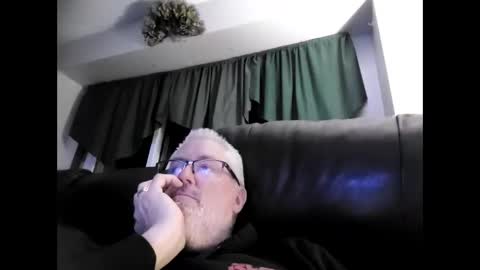 Snapshot of part86 chatting on February 3, 2025, 2:36 am part86 online show from February 3, 2025, 2:36 am