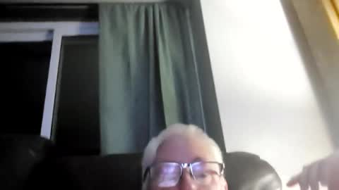 Snapshot of part86 chatting on May 17, 2026, 2:31 am part86 online show from May 17, 2026, 2:31 am