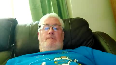 Snapshot of part86 chatting on May 17, 2026, 4:47 pm part86 online show from May 17, 2026, 4:47 pm