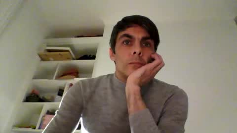 parttimelov online show from April 4, 2026, 2:21 am