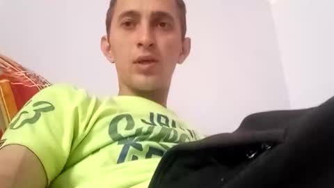 pashawolkov26 online show from May 19, 2026, 12:44 pm