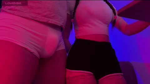 BubbleDoll online show from February 23, 2025, 1:42 pm