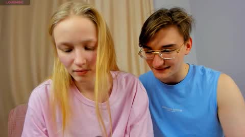 We Katrin and Moris online show from November 11, 2025, 3:23 pm