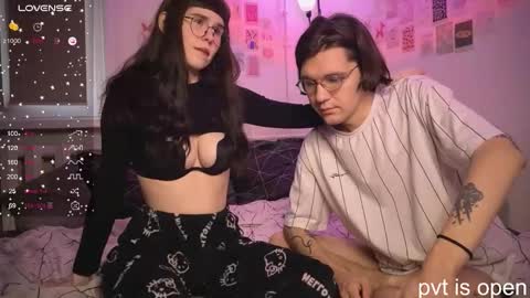 Zoe online show from December 3, 2025, 9:29 am