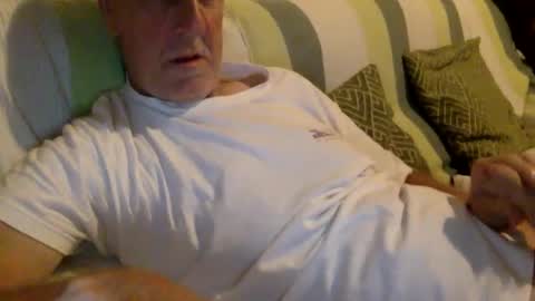 Snapshot of patibulaire1912 chatting on January 1, 2025, 10:24 pm Pati24 online show from January 1, 2025, 10:24 pm