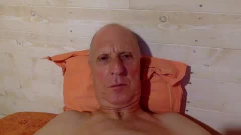 Snapshot of patibulaire1912 chatting on January 16, 2025, 9:19 pm Pati24 online show from January 16, 2025, 9:19 pm