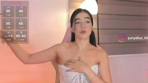 Paty online show from May 18, 2026, 11:54 pm
