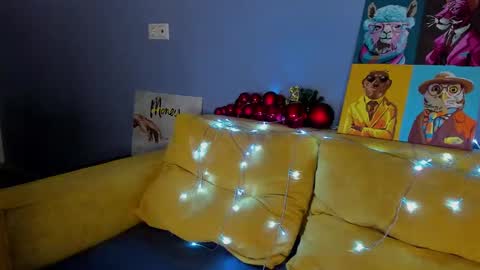 Snapshot of patricia_cox chatting on December 21, 2024, 9:47 pm Patricia GMT2 Wed-Thu 5-11am Sat-Mon 5-11am online show from December 21, 2024, 9:47 pm