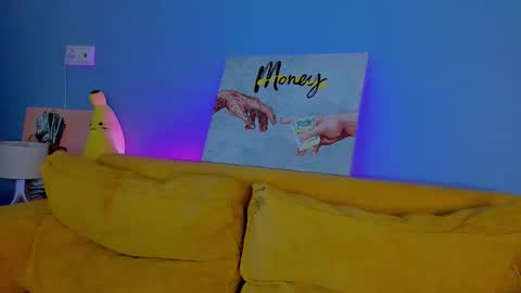 Snapshot of patricia_cox chatting on November 17, 2025, 9:20 pm Patricia GMT2 Wed-Thu 5-11am Sat-Mon 5-11am online show from November 17, 2025, 9:20 pm