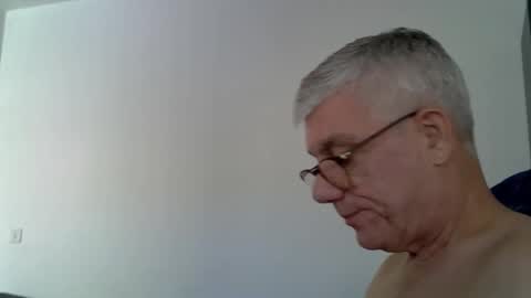 patrick5275 online show from September 17, 2025, 10:06 am