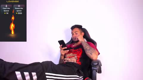 Snapshot of patrick_hot69 chatting on February 20, 2025, 3:12 am patrick_hot69 online show from February 20, 2025, 3:12 am