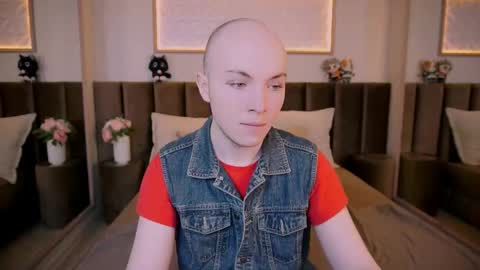 Snapshot of patrickbevy chatting on May 27, 2026, 10:07 pm Patrick online show from May 27, 2026, 10:07 pm