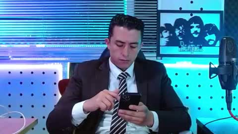 Darko0717  online show from June 18, 2026, 2:10 pm
