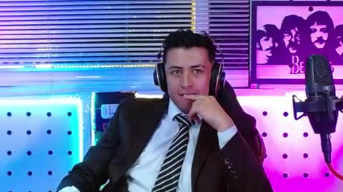 Darko0717  online show from July 28, 2026, 2:13 pm