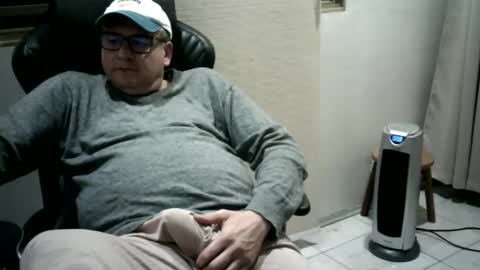 Snapshot of pattrom chatting on May 26, 2026, 12:28 am Patrom online show from May 26, 2026, 12:28 am