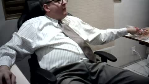 Snapshot of pattrom chatting on July 15, 2026, 10:26 pm Patrom online show from July 15, 2026, 10:26 pm