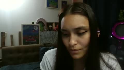 Pau online show from May 16, 2026, 5:37 am