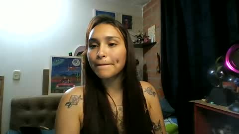 Snapshot of pau_cat chatting on June 15, 2026, 6:04 am Pau online show from June 15, 2026, 6:04 am