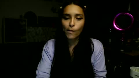 Snapshot of pau_cat chatting on July 4, 2026, 5:13 am Pau online show from July 4, 2026, 5:13 am