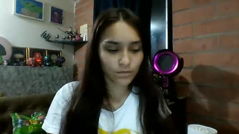 Snapshot of pau_cat chatting on July 10, 2026, 6:17 am Pau online show from July 10, 2026, 6:17 am