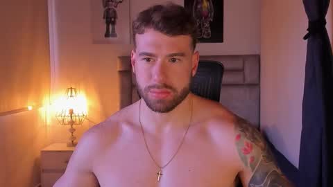 PAUL ROGER online show from April 12, 2026, 2:22 pm