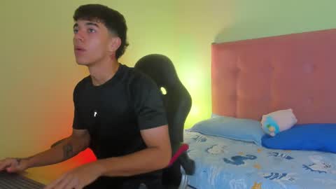 paul_sexycock online show from January 27, 2025, 12:16 pm