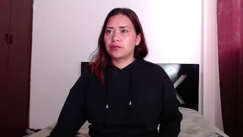 Snapshot of paula_anderson chatting on July 22, 2026, 4:32 pm PAULA online show from July 22, 2026, 4:32 pm