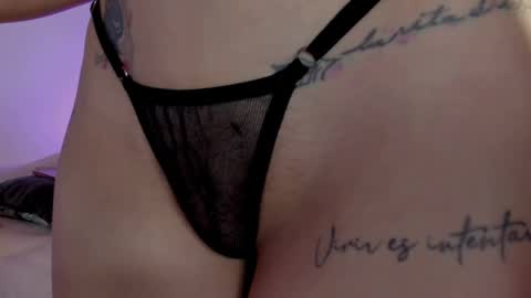 Snapshot of paula_perez07 chatting on January 29, 2025, 6:12 am Paula perez - online show from January 29, 2025, 6:12 am