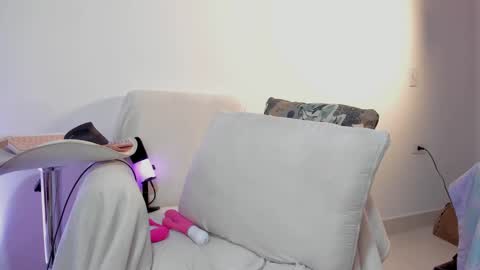 Snapshot of paula_perez07 chatting on March 8, 2025, 11:05 am Paula perez - online show from March 8, 2025, 11:05 am