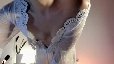 Snapshot of paula_perez07 chatting on October 4, 2025, 4:10 am Paula perez - online show from October 4, 2025, 4:10 am