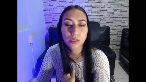 Snapshot of paula_ross_ chatting on April 25, 2026, 12:13 am paula ross online show from April 25, 2026, 12:13 am
