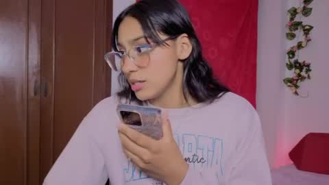 Snapshot of paulacutexs chatting on May 27, 2026, 3:03 am Paula online show from May 27, 2026, 3:03 am