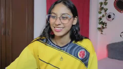 Paula  online show from June 18, 2026, 6:35 am