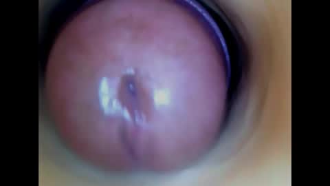 Paula 18 Aninhos online show from May 27, 2026, 1:57 am
