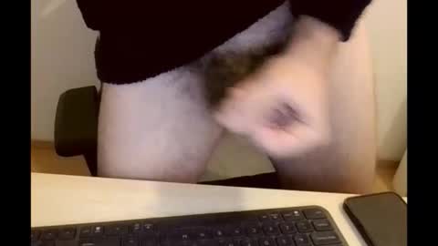 paulbazo83 online show from February 23, 2026, 9:28 am