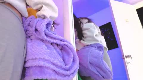 paulette_dupont_ online show from November 23, 2025, 3:06 am