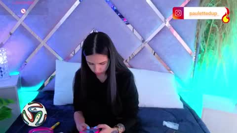 paulette_dupont_ online show from June 14, 2026, 2:24 am