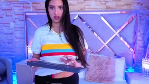 paulette_dupont_ online show from July 8, 2026, 2:38 am
