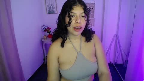 Snapshot of paulina07_ chatting on May 21, 2026, 1:40 pm paulina07_ online show from May 21, 2026, 1:40 pm