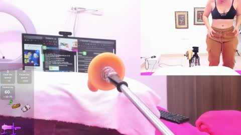 Paulina Davis  online show from January 12, 2025, 1:42 am